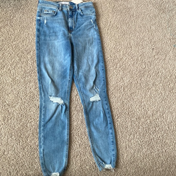 Brand new with tags Zara jeans - Picture 1 of 8